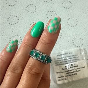 Elegant Green Gemstone Ring